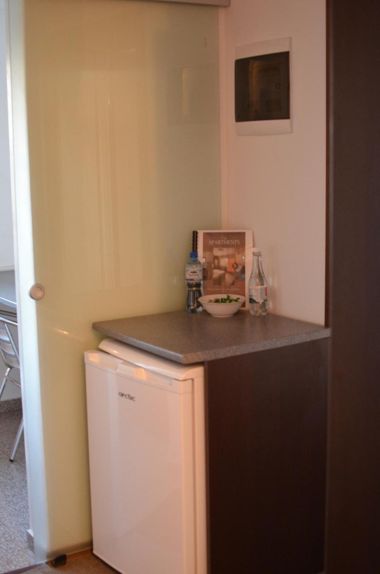 Vila Cu Trandafiri Cozy Apartments 2 Camere Bragadiru Extérieur photo